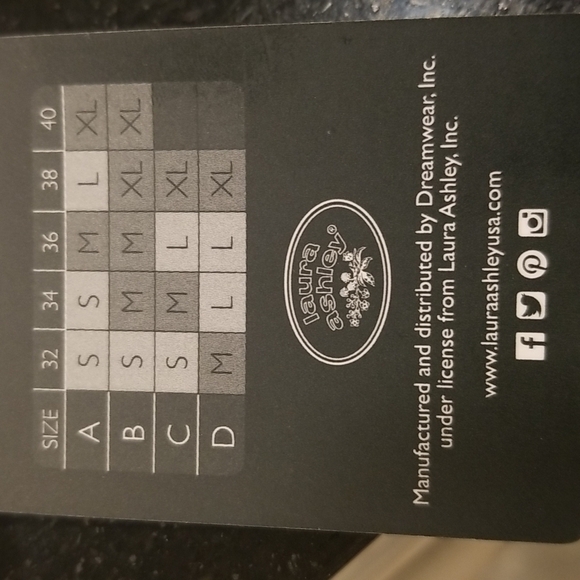 💕LAURA ASHLEY💕 Lace Back Seamless Bralettes 2 Pack ~ Pink & Gray Small S NWT - Picture 9 of 11